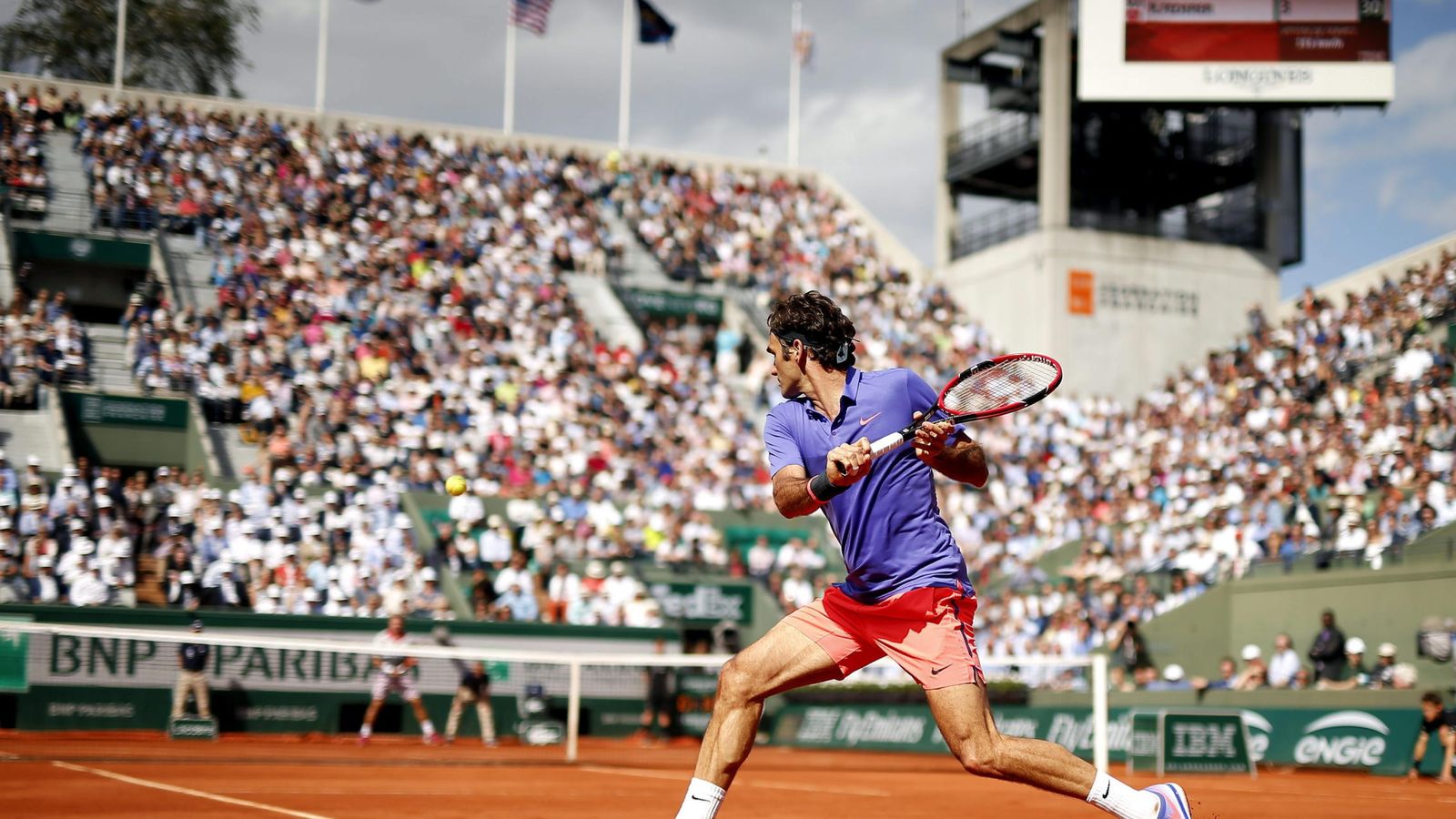 Foto: En 2015, Federer perdió en cuartos de final ante Wawrinka (Ian Langsdon/EFE)