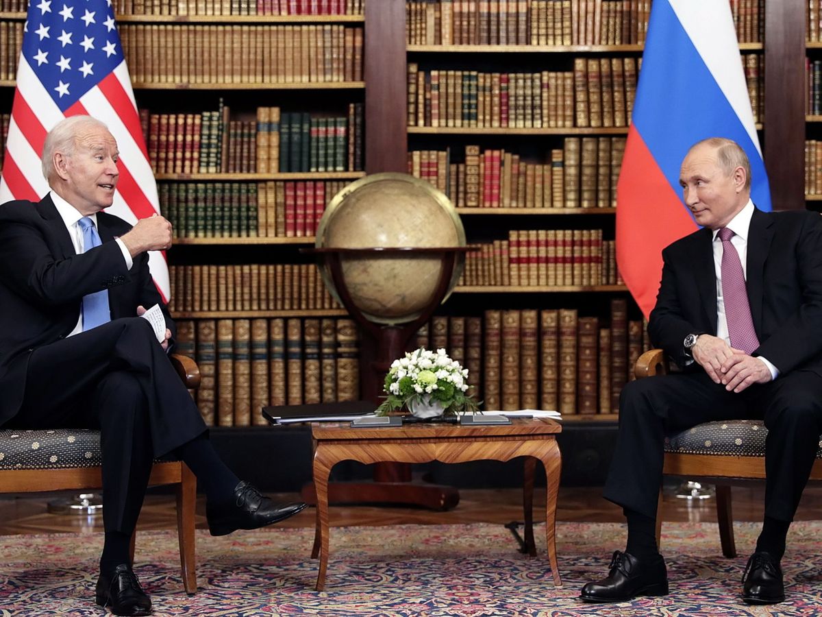 Foto: El presidente de EEUU, con su homólogo en Rusia. (EFE)  