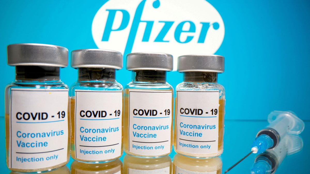 El Reino Unido aprueba el uso de la vacuna Pfizer y empezará a inmunizar la próxima semana