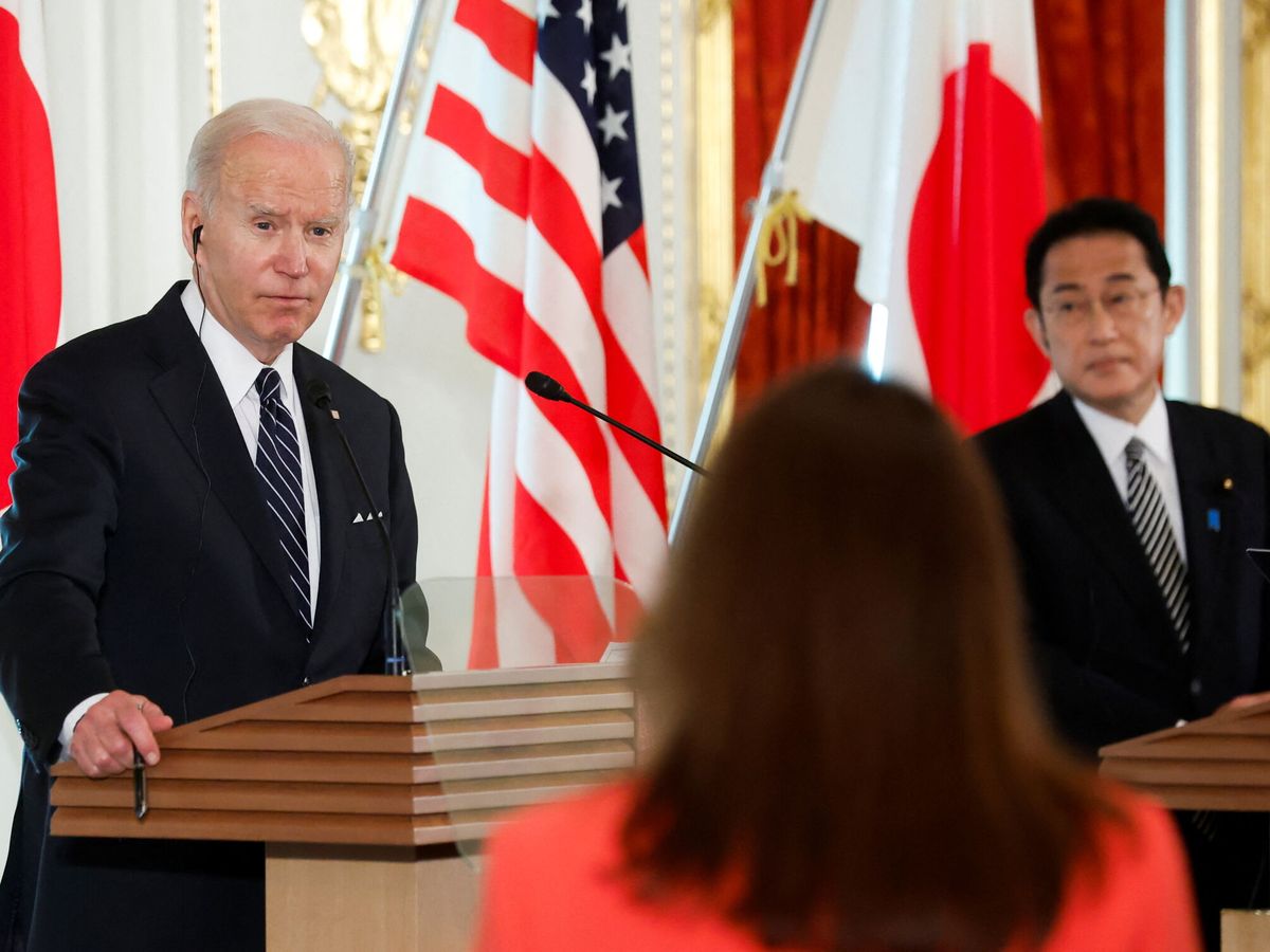 Foto: Biden, junto a Fumio Kishida. (Reuters/Jonathan Ernst)