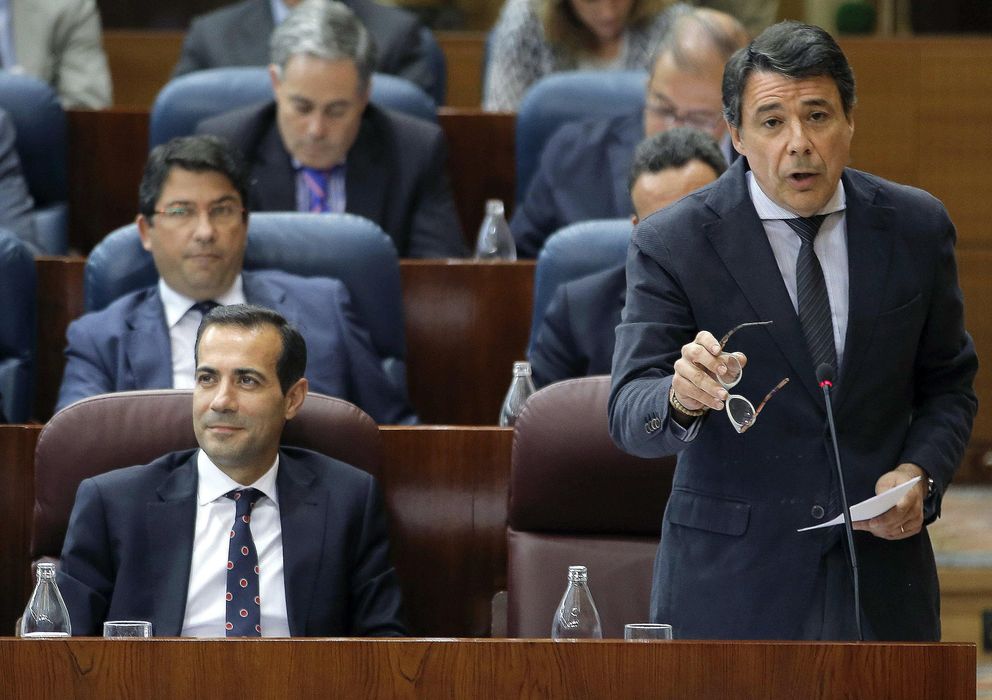 Foto: El presidente de la Comunidad de Madrid, Ignacio González, en el pleno de la Asamblea (EFE) 