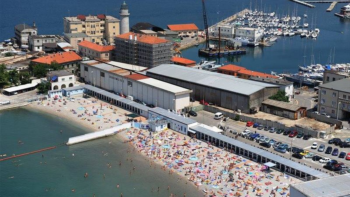 En la Europa del siglo XXI hay una playa segregada y está en Italia