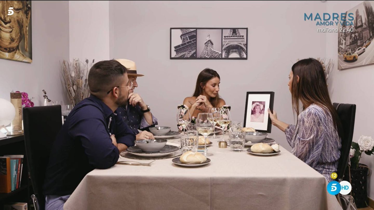 Fani Carbajo, en 'Ven a cenar conmigo: Gourmet Edition'. (Mediaset España)