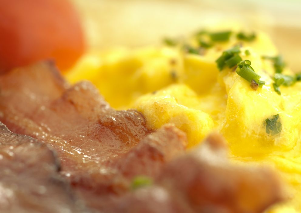 Foto: Los huevos con bacón pueden ser un desayuno de lo más sano. (Peter Frank/Corbis)