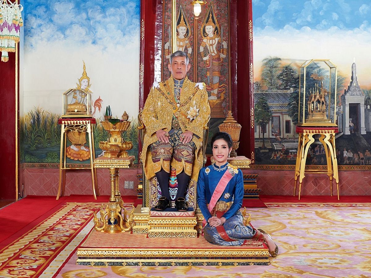 Foto: El rey y su concubina oficial. (Reuters)