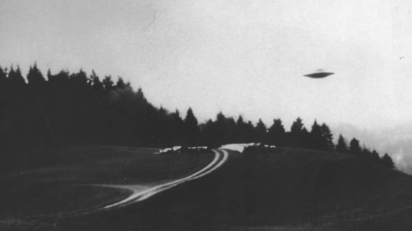 Foto: El "platillo volante" capturado en 1947 gracias a un piloto privado llamado Kenneth Arnold. (NASA)