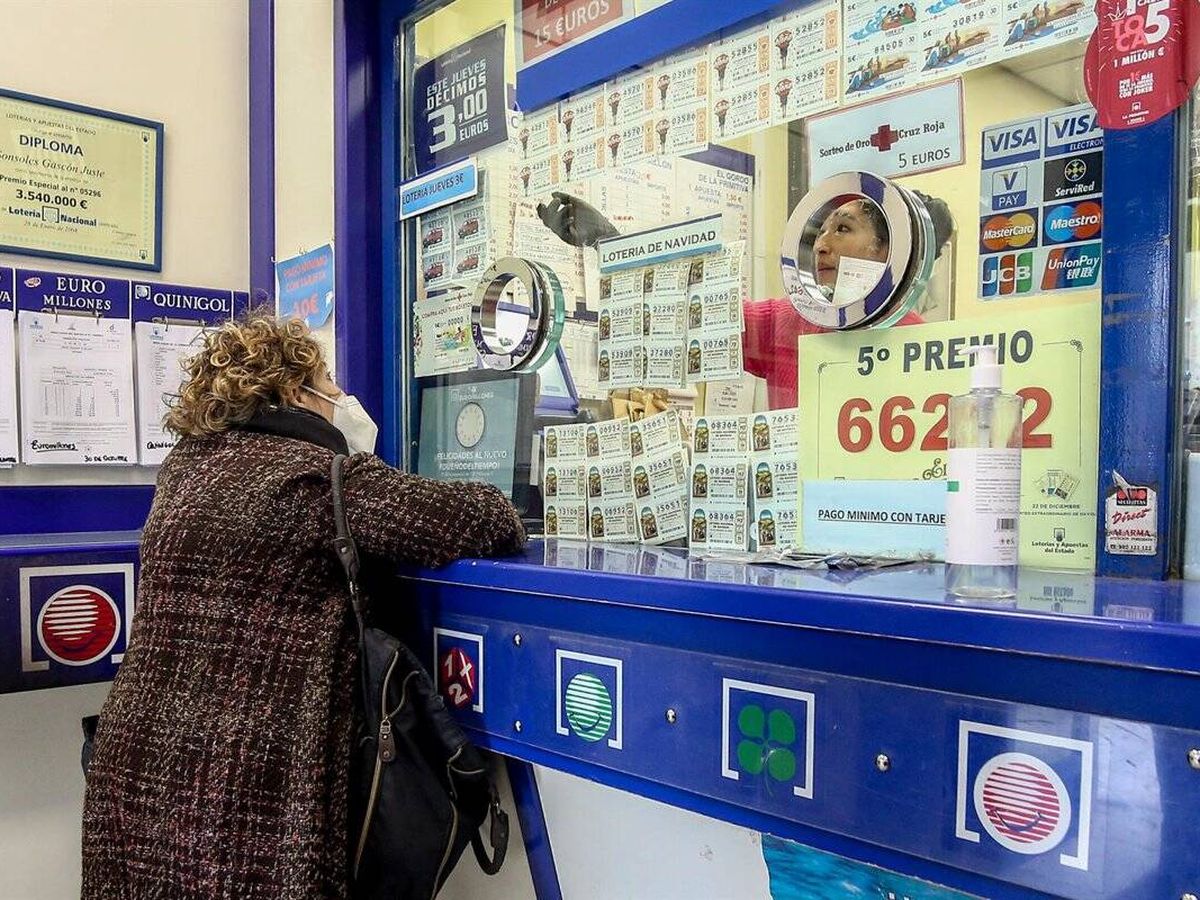 Foto: Un puesto de loterías.