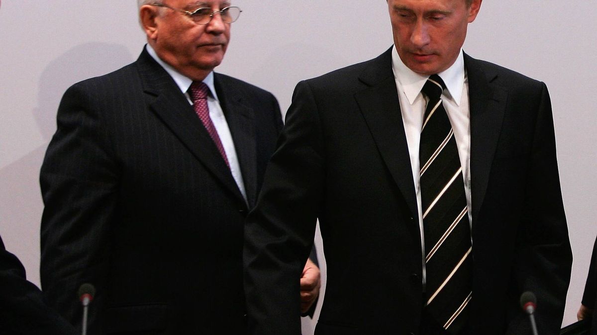 Gorbachov y Putin: dos hombres para el destino de Rusia