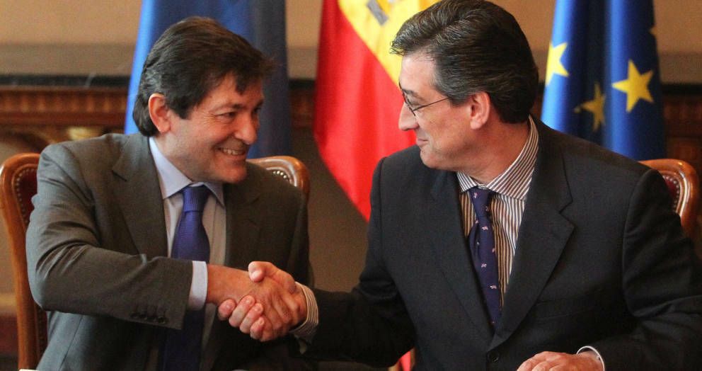 Psoe y upyd firman el pacto que dará el gobierno asturiano a los socialistas