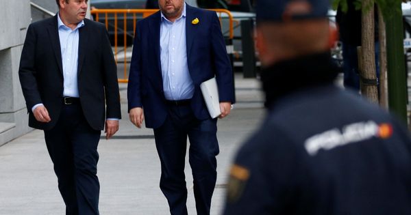 Foto: El vicepresidente cesado de la Generalitat de Cataluña, Oriol Junqueras, a su llegada a la sede de la Audiencia Nacional. (Reuters)