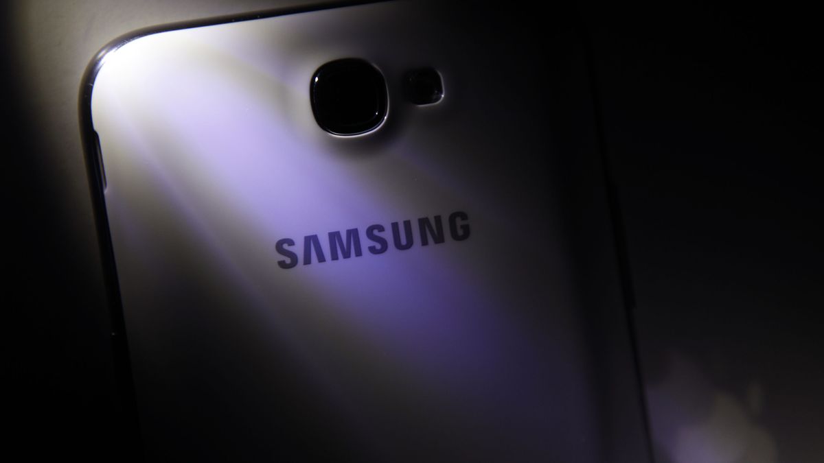 Samsung se adelanta a Apple en materia de relojes