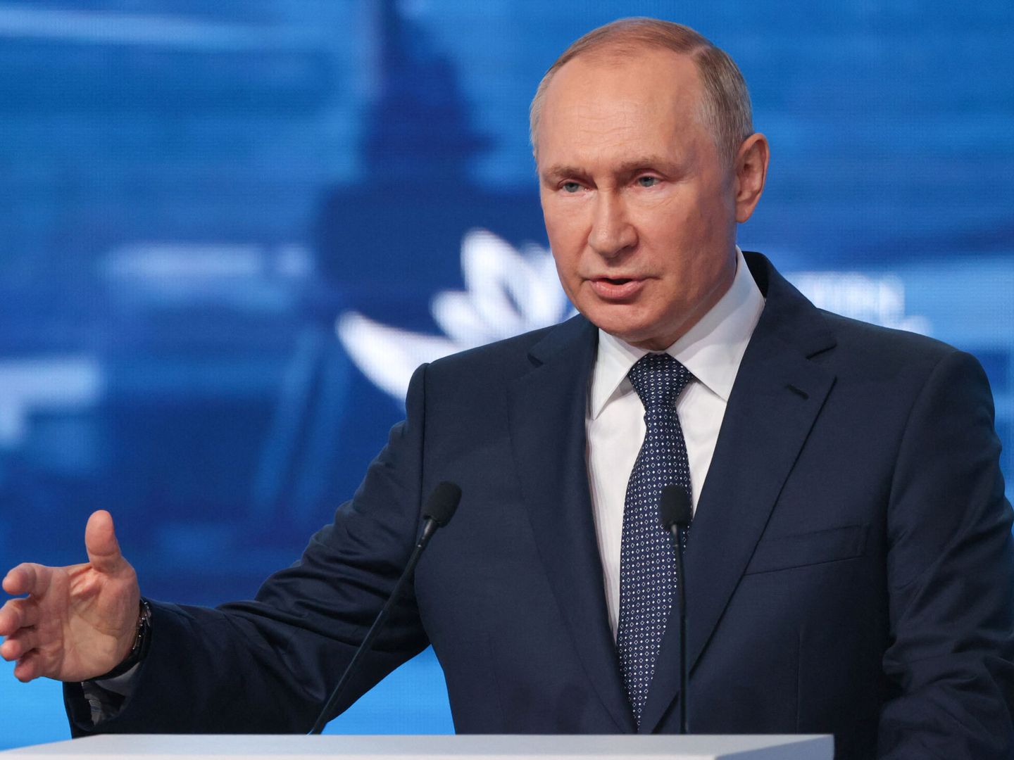 Putin. (Reuters/Sergey Bobylev/TASS)
