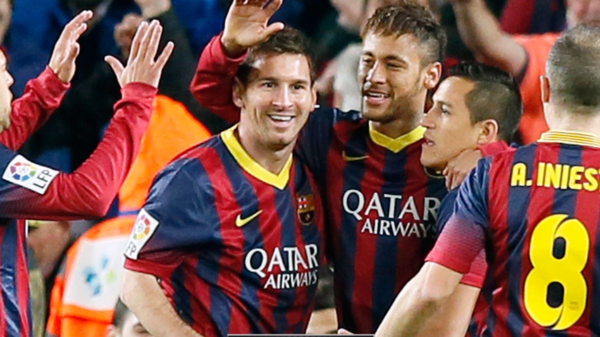 Neymar se resarce de su sequía y Valdés llena de dudas la recta final del Barcelona