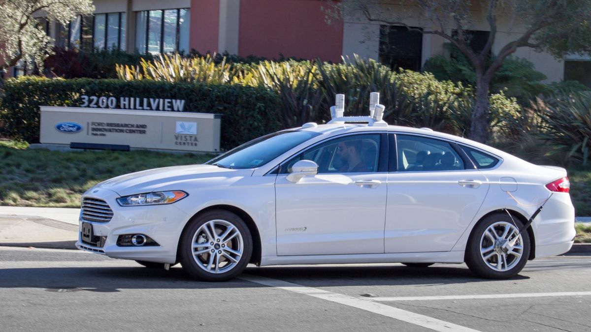 Ford y Google aceleran su coche autónomo