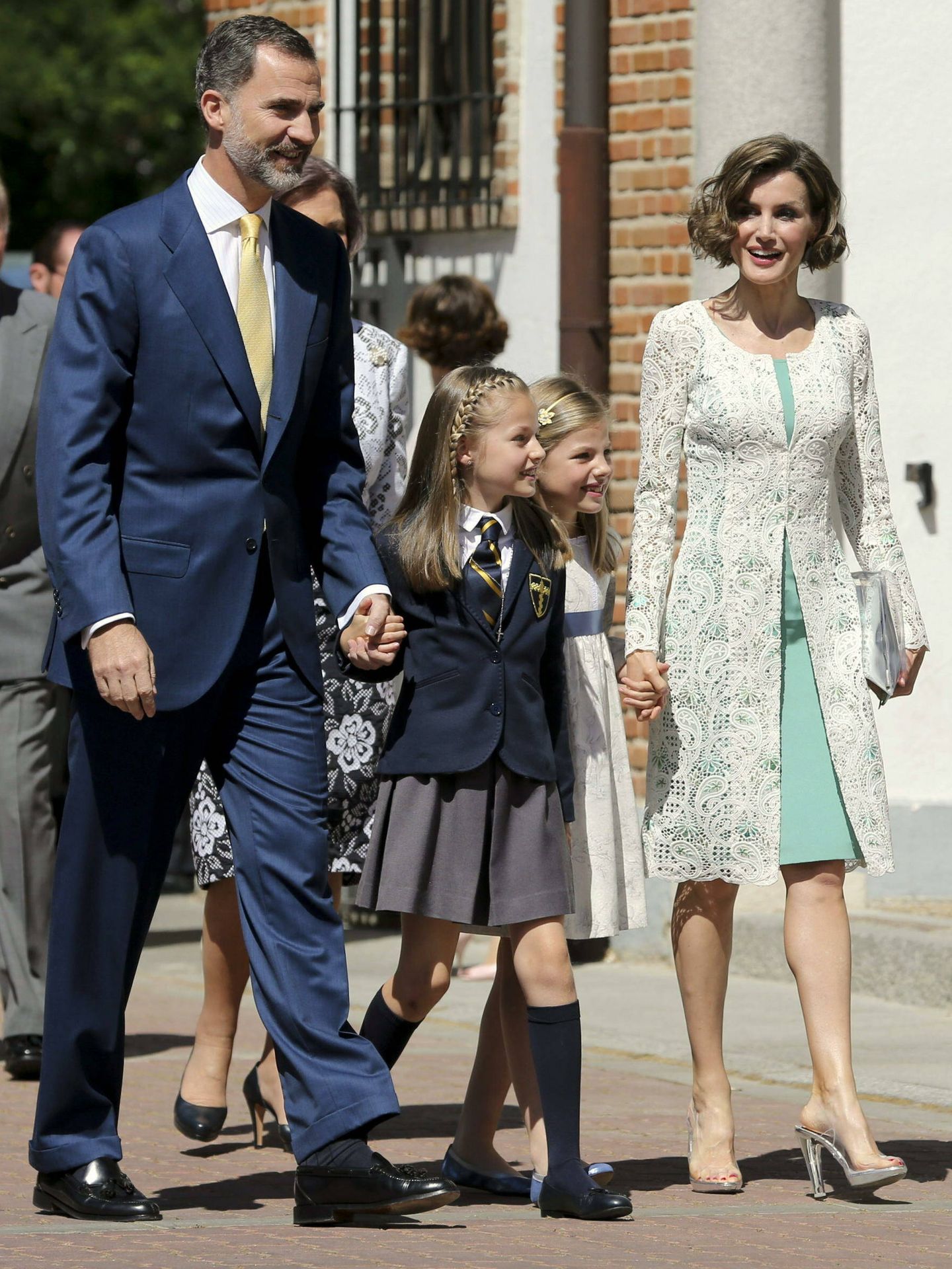 La reina Letizia, con zapatos de vinilo en la primera comunión de la princesa Leonor. (EFE)