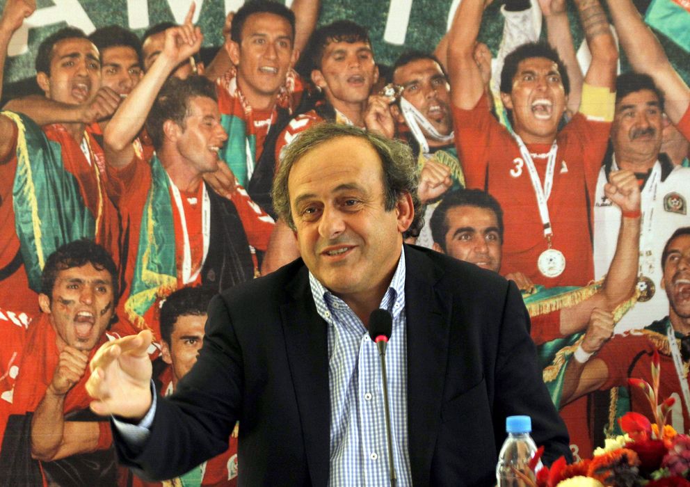 Foto: Michel Platini anuncia que puede haber cambios en el próximo Mundial.