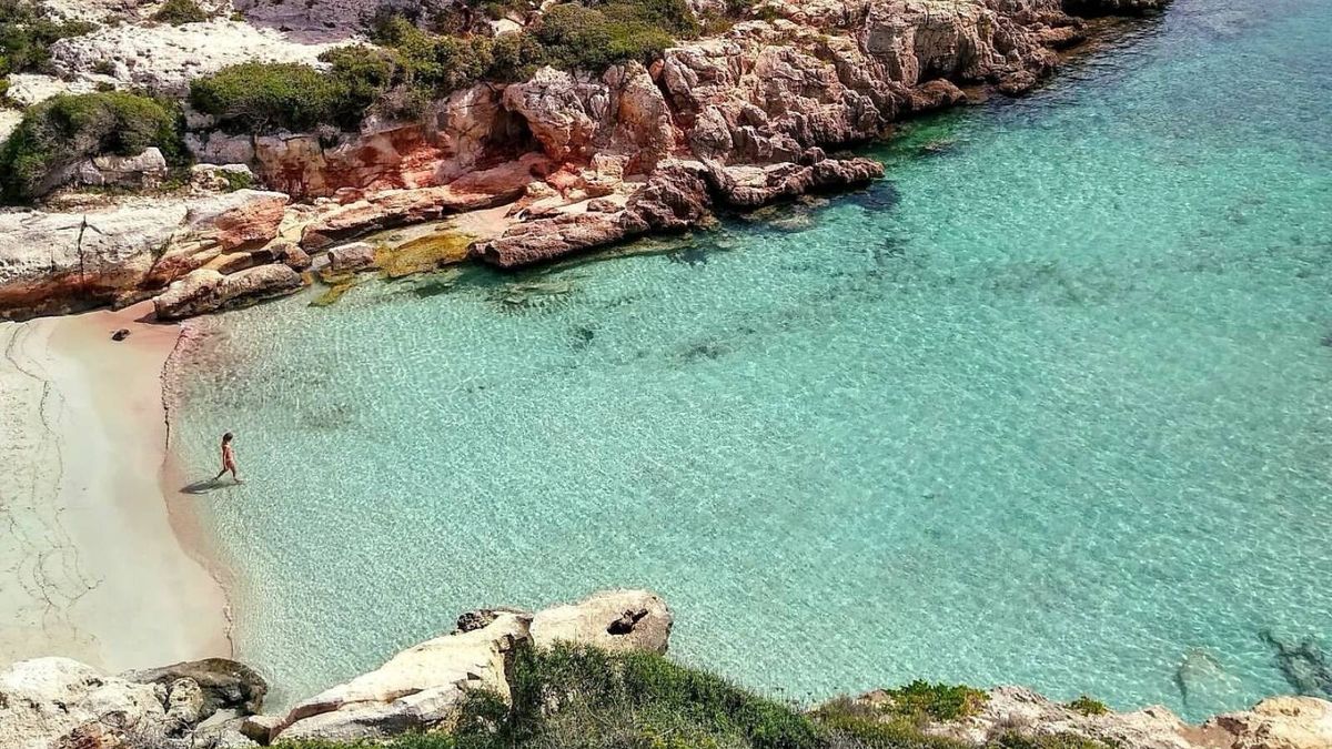 Ni Cádiz ni Galicia: las mejores playas de España están en esta isla, según National Geographic