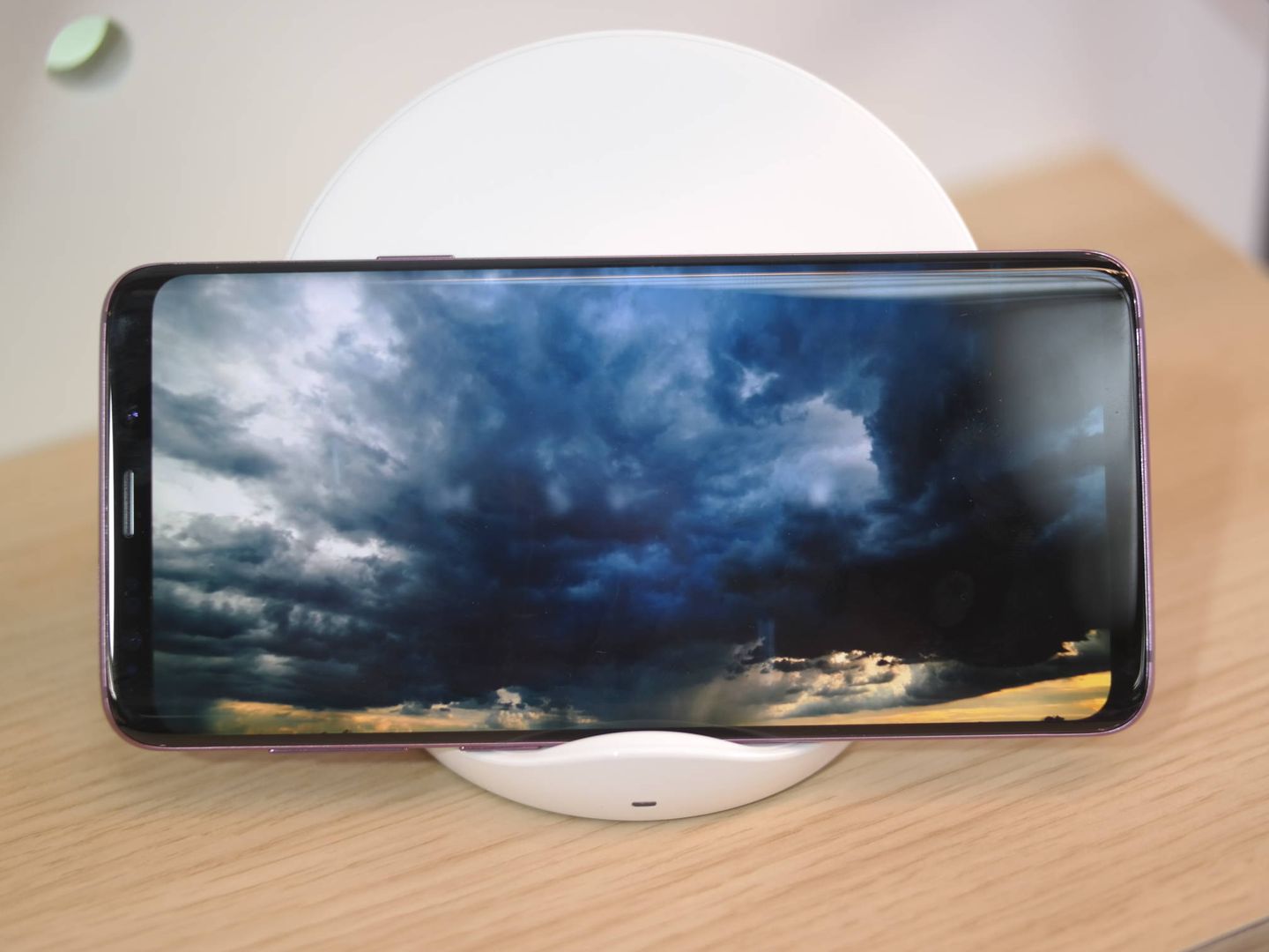 El S9 Plus vuelve a tener una de las mejores pantallas del mercado. (M.Mcloughlin)