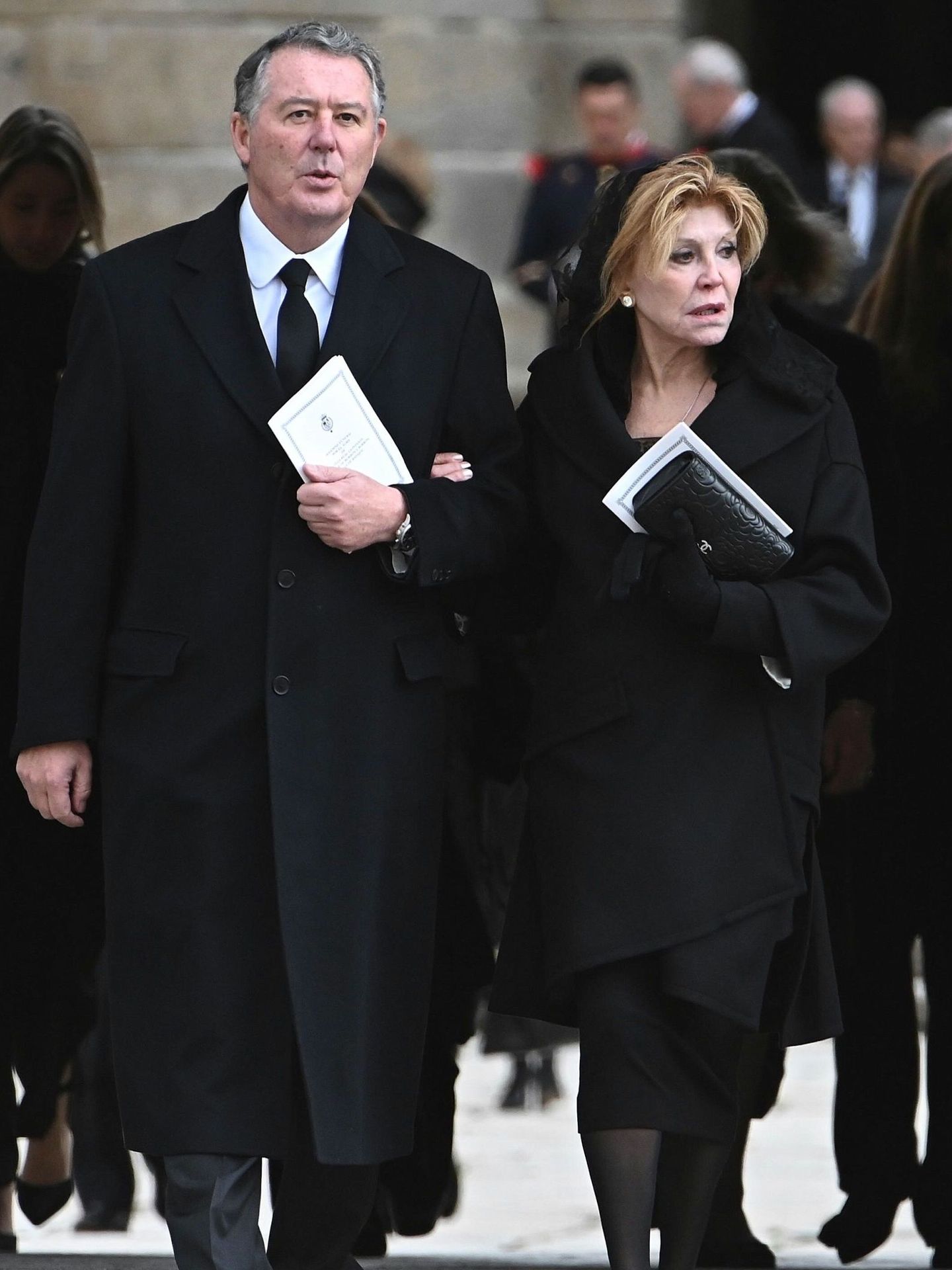 José María Michavila y la baronesa Thyssen, en el funeral de la infanta Pilar. (EFE)