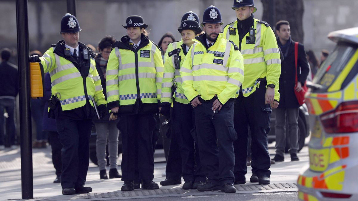 Atentado de Londres: ¿deben los 'bobbies' llevar armas?