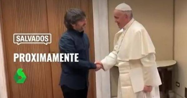 Foto: El papa Francisco y Jordi Évole, en un avance de 'Salvados'. (Atresmedia)