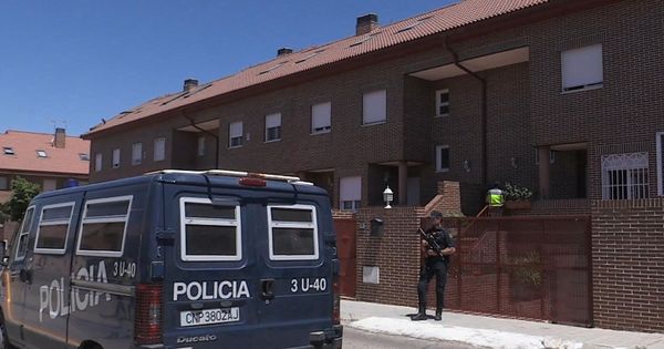 Foto: Detenidas por planear el asesinato y venta de órganos de un hombre que las estafó en Madrid. (Efe)
