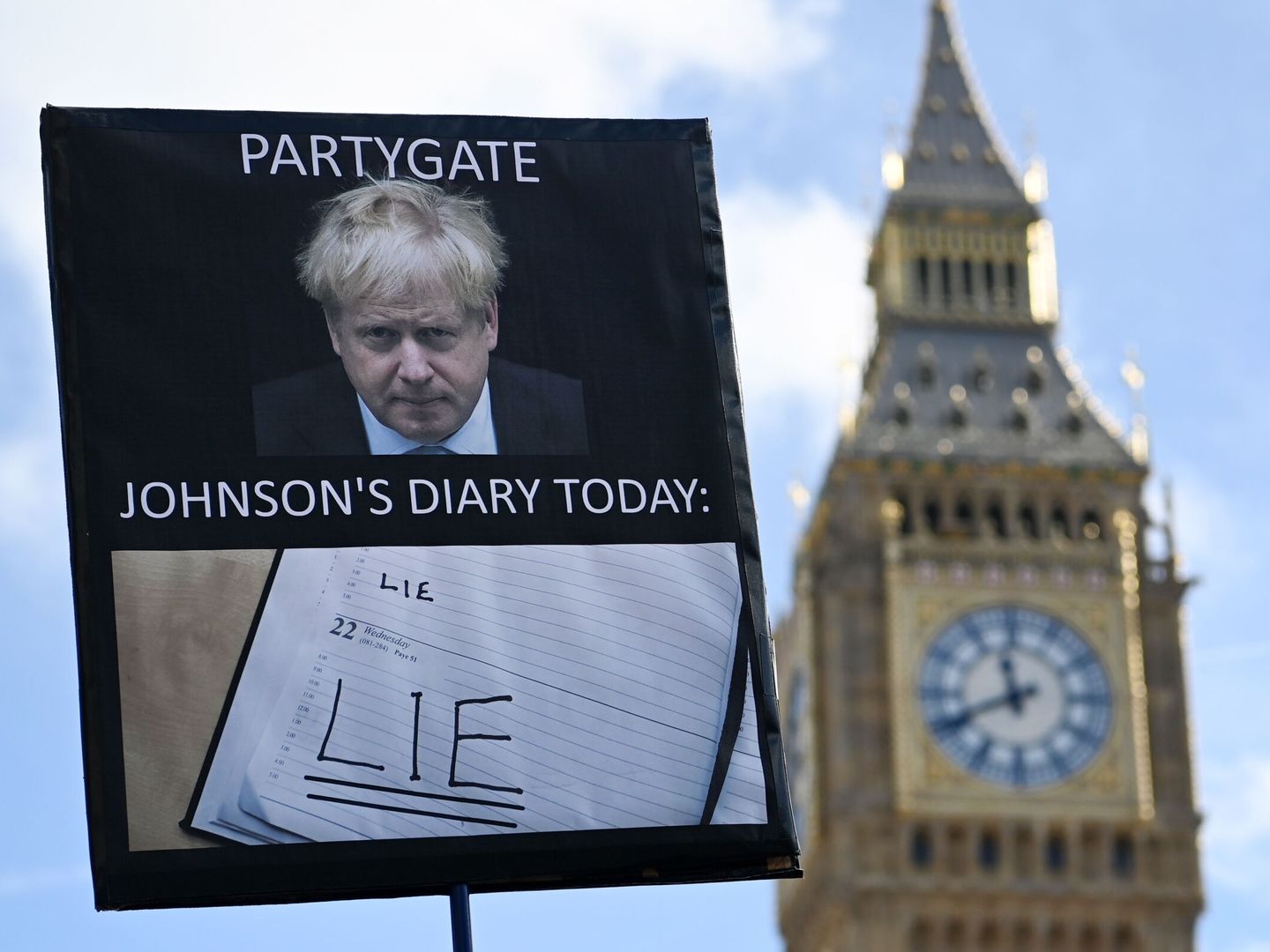 Protestas contra Boris Johnson por el 'Partygate'. (EFE/EPA Andy Rain)