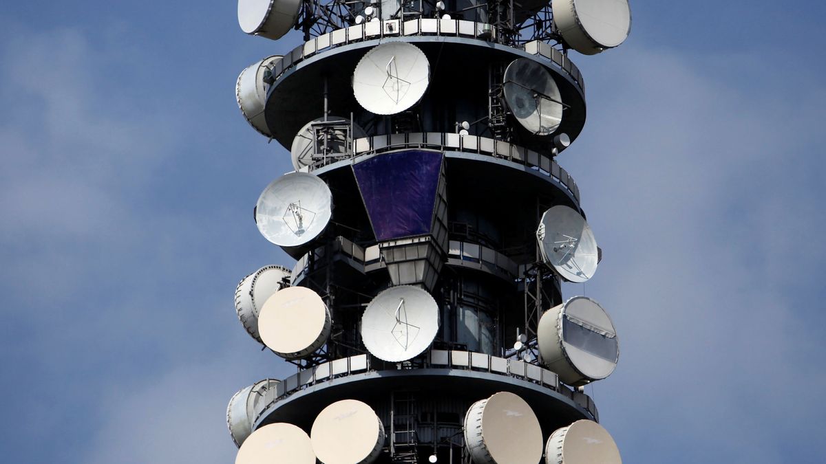 Vodafone transfiere el 50% de la filial de torres que tiene con Telefónica a Vantage