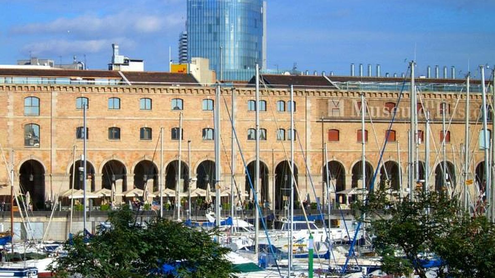 Foto: El edificio del Palau de Mar, en el Port Vell barcelonés. (Foto: Oficinas Palau de Mar)
