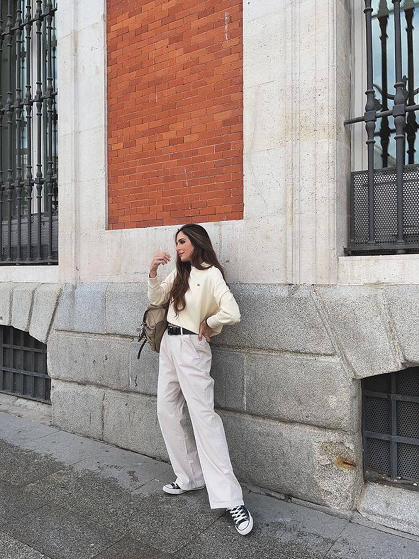 Rocío Osorno posa en sus redes sociales con un look arreglado pero informal. (Instagram/@rocio0sorno)