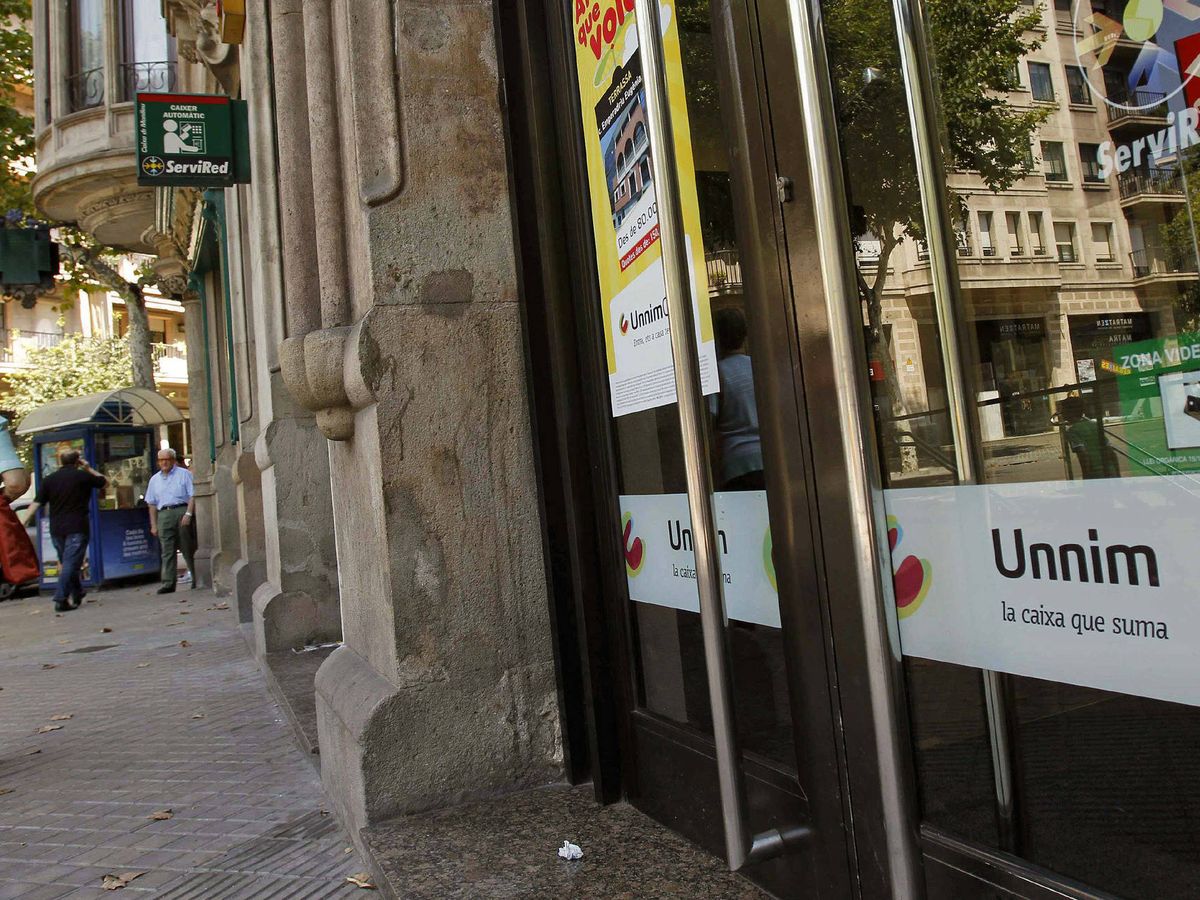 Foto: Antigua oficina de Unnim en Barcelona. (EFE)