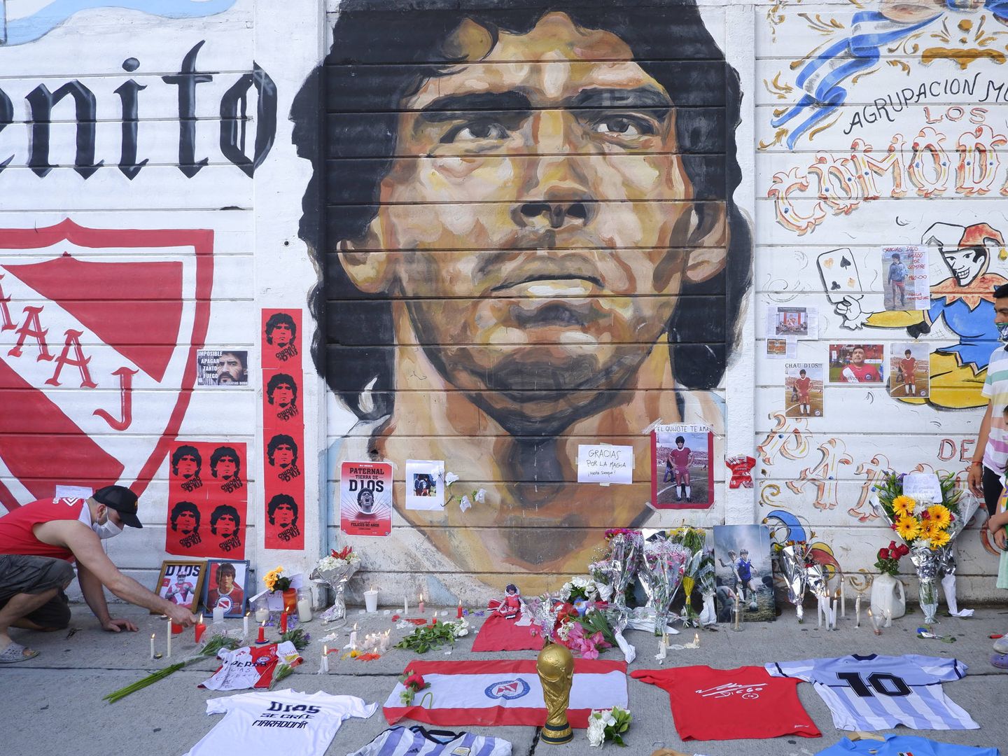  Un altar a Maradona en Buenos Aires. (Getty)