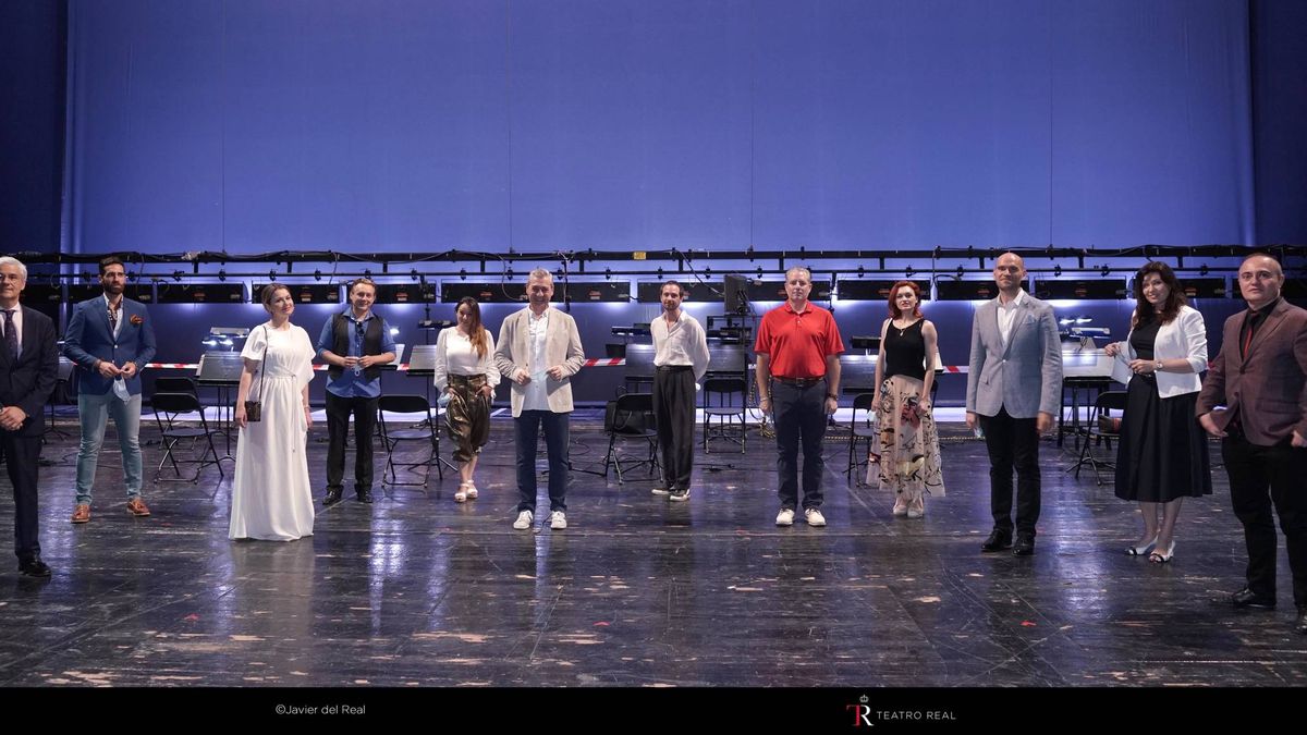 El Teatro Real reabre a lo grande con 'La Traviata'... sin besos ni abrazos 
