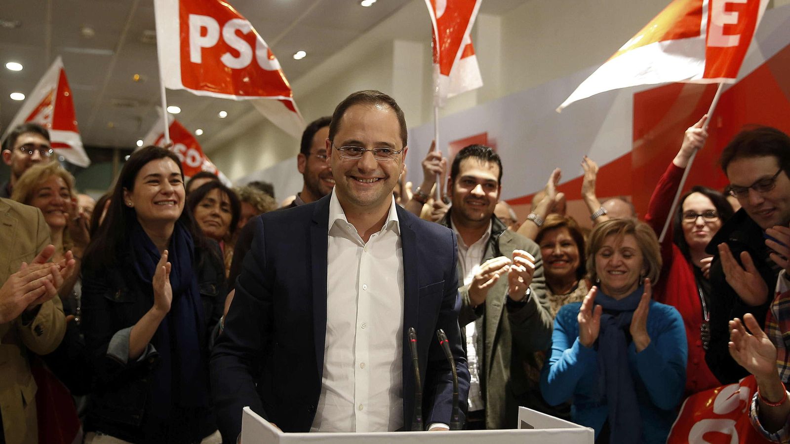 Foto: El secretario federal de Organización del PSOE, César Luena. (EFE/Paco Campos)