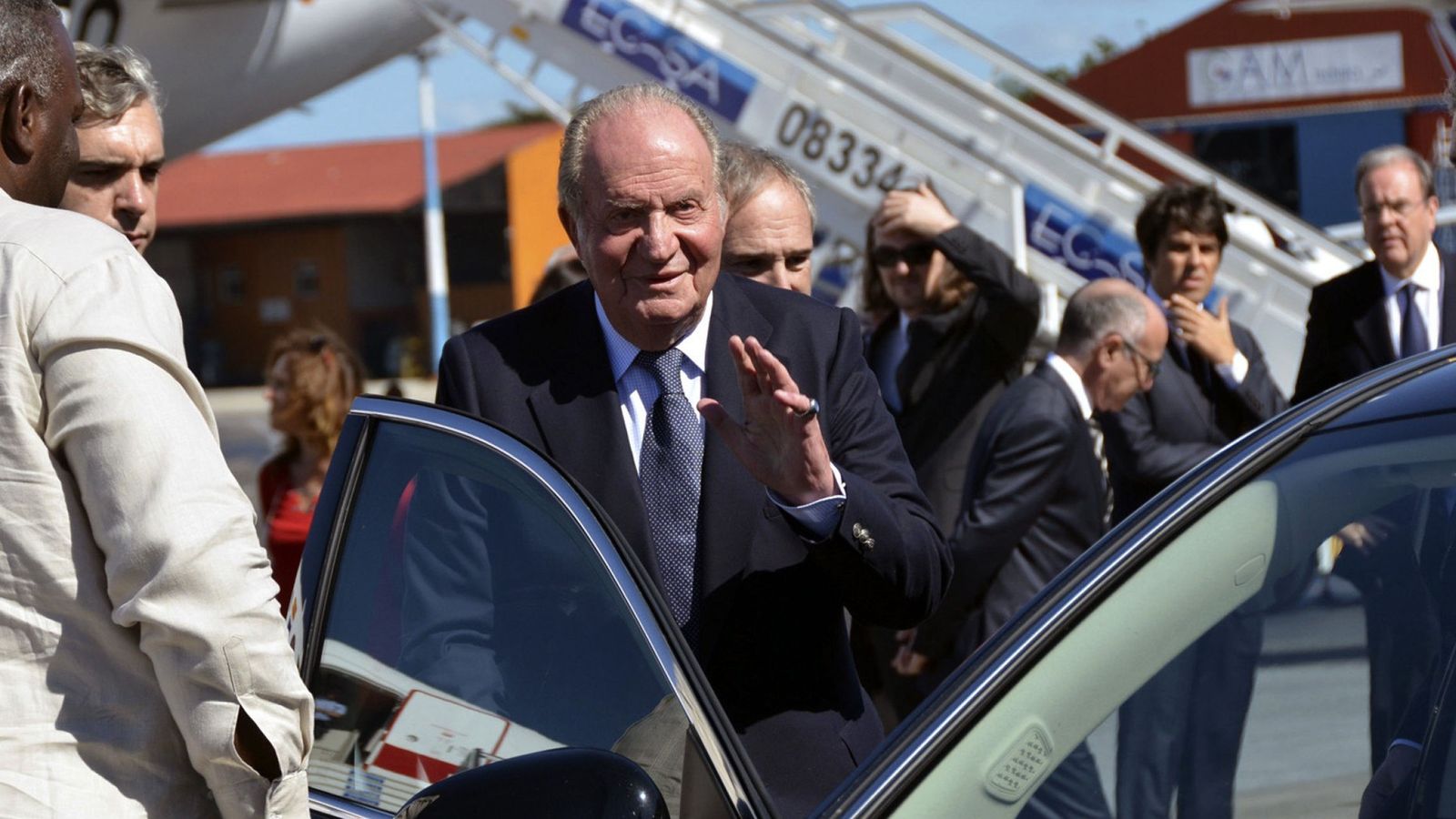 Foto: El rey emérito de España, Juan Carlos I, llega a Cuba. (EFE)