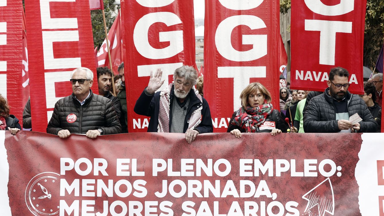 Foto: Manifestación por la reducción de jornada en Pamplona. (EFE