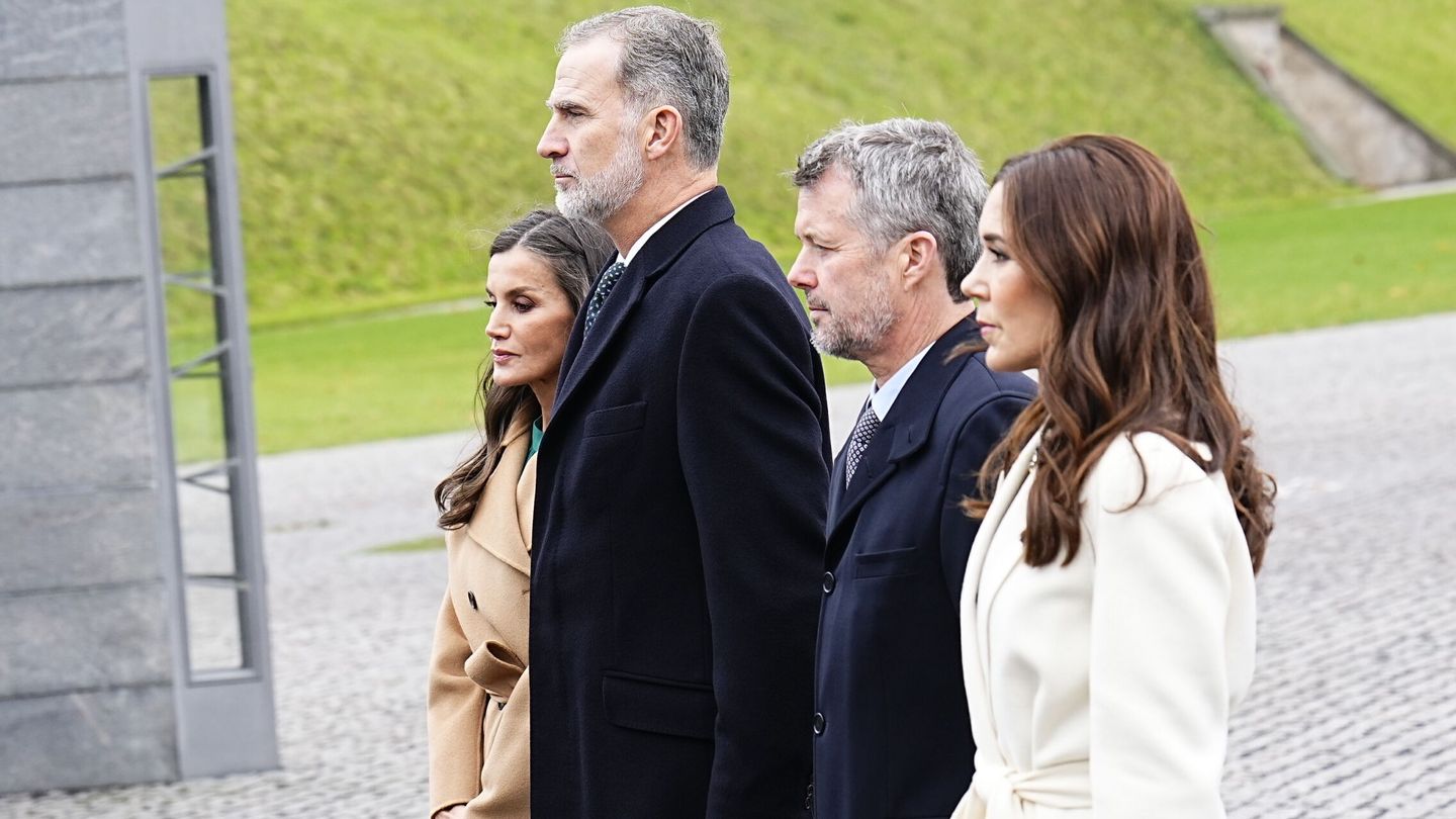 Los Reyes, junto a los príncipes daneses. (EFE/Martin Sylvest)