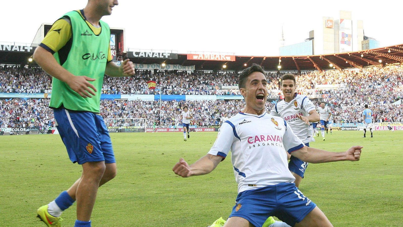 Foto: Pedro celebra el gol marcado ante el UD Las Palmas (Efe).