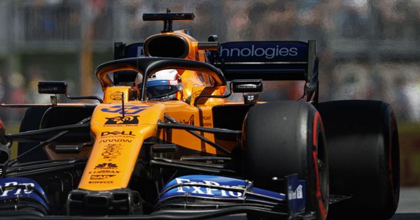Foto: Carlos Sainz al volante del McLaren en Canadá. (EFE)