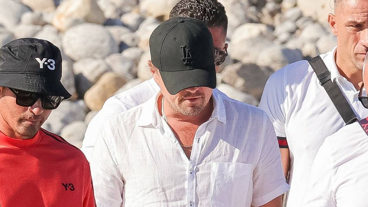 Las vacaciones de Leonardo DiCaprio y Toby Maguire en Ibiza: amigas, yates y guardaespaldas 