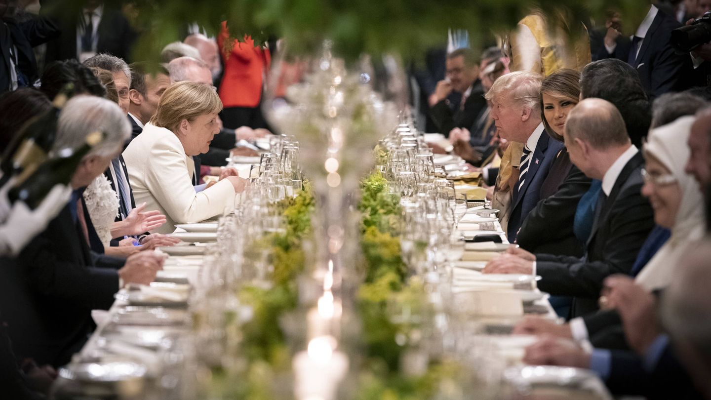 La foto completa de la cena de los mandatarios del G20. (Getty) 