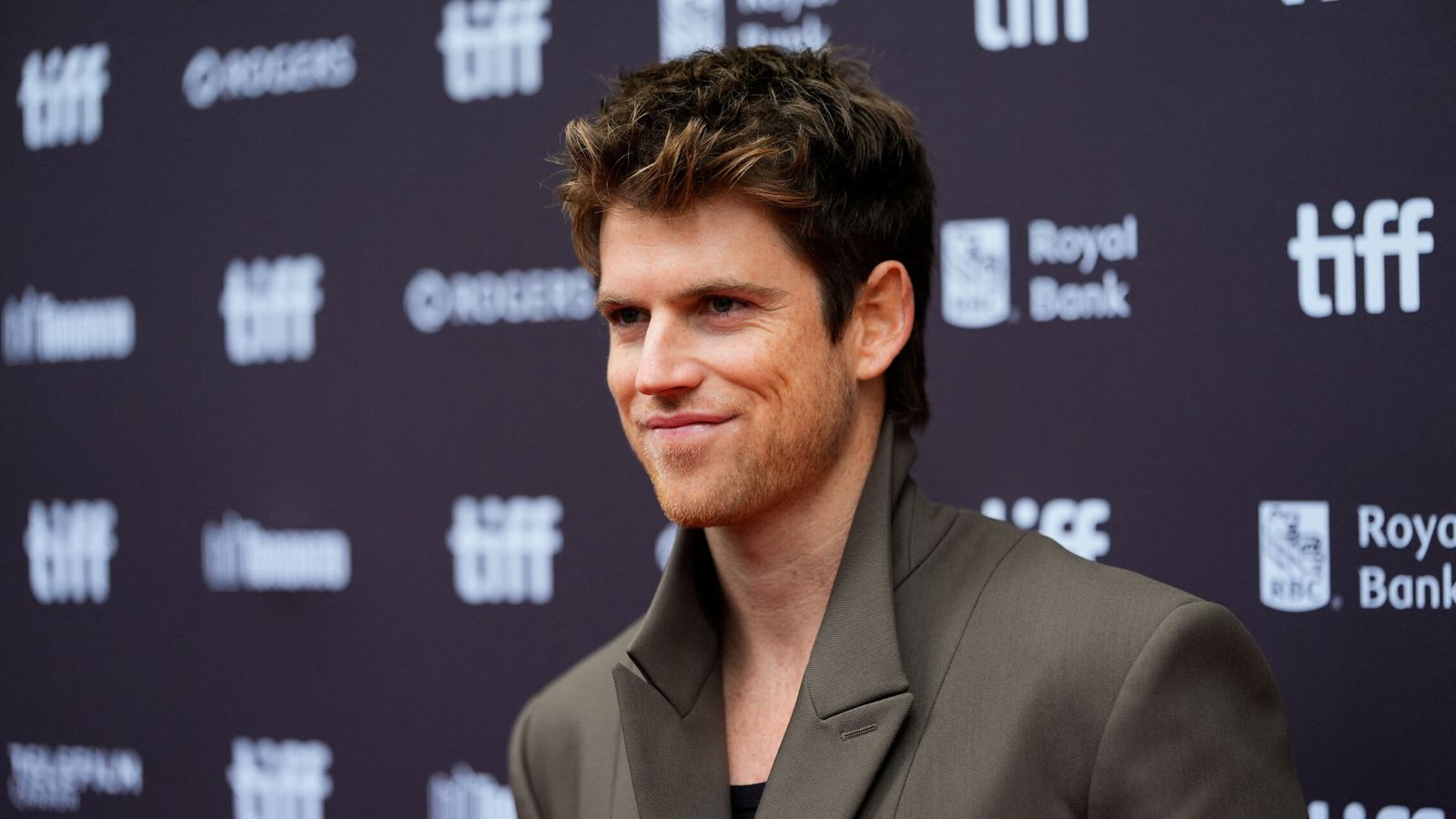 Miguel Bernardeau, actor de 'La bola negra' de Los Javis: "Es un honor estar en una película así. Ha sido una experiencia muy catártica y bonita"