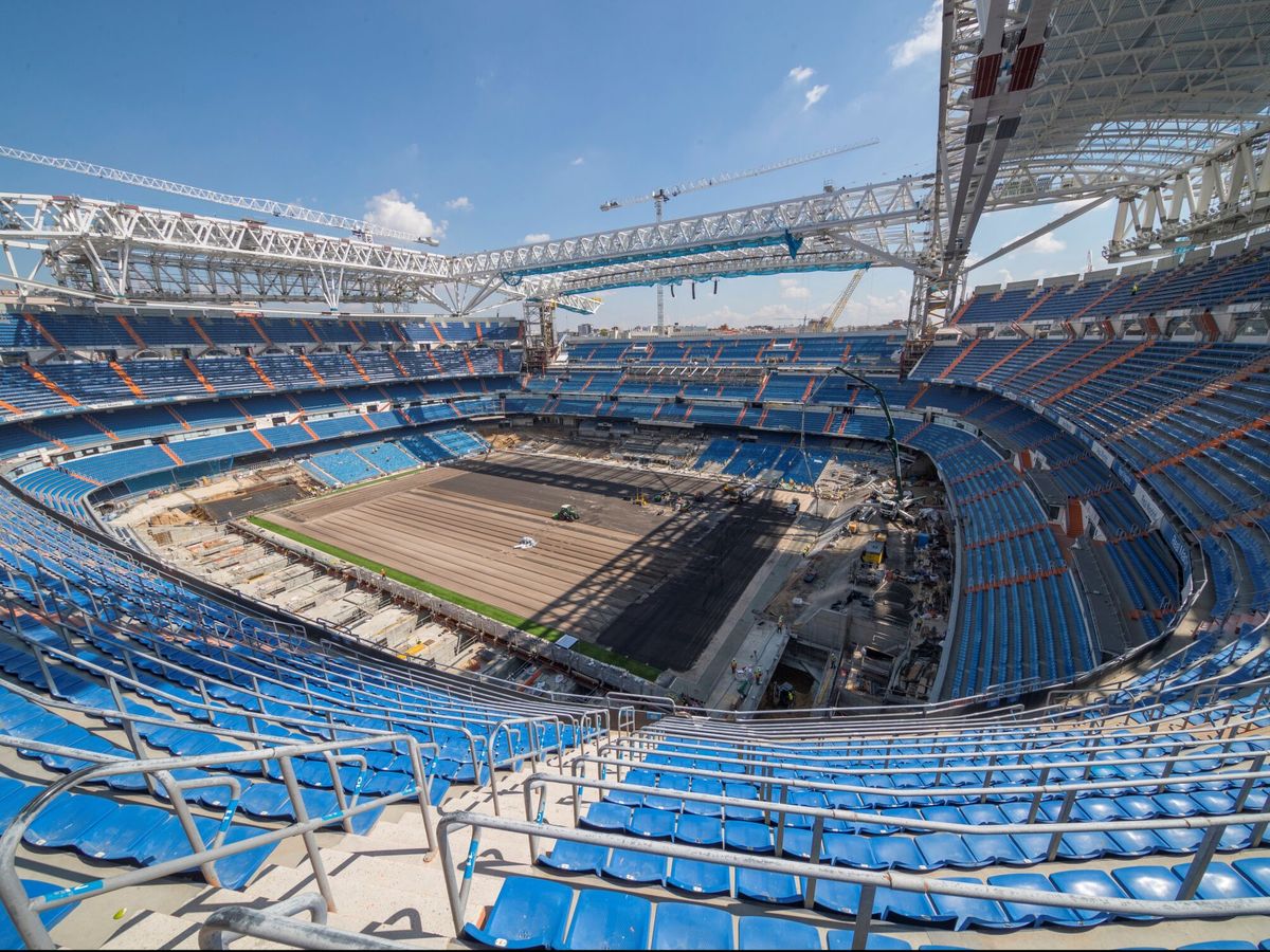 Foto: Imagen de las obras del estadio Santiago Bernabéu. (EFE)