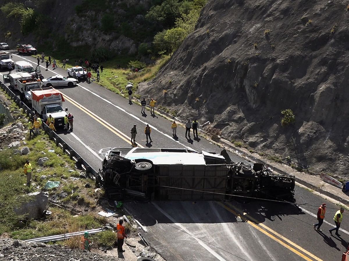 Foto: Imagen de archivo de otro accidente ocurrido en el estado de Oaxaca el pasado mes de agosto. (EFE/Jesús Méndez)