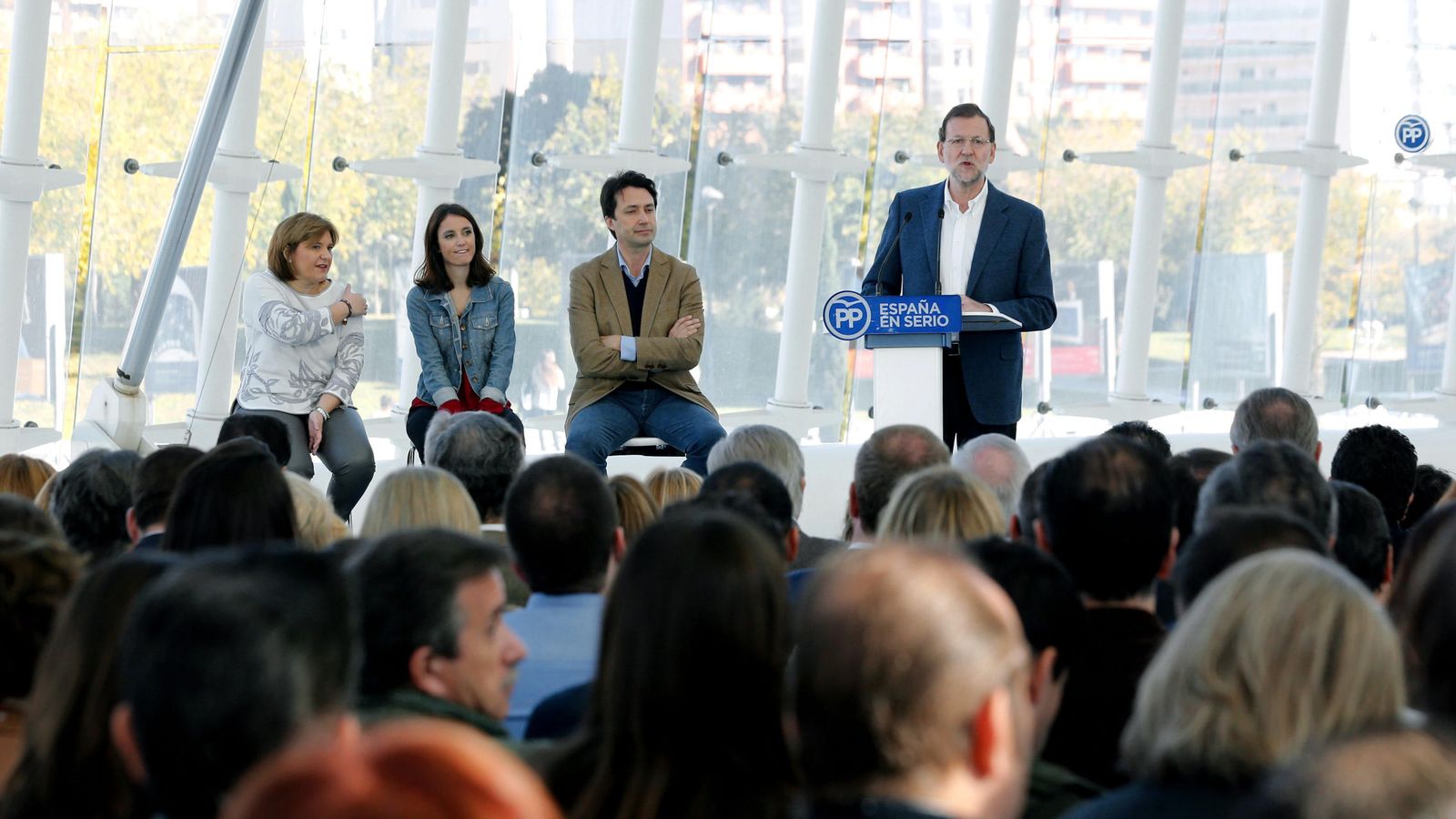 Foto: Mariano Rajoy presenta el programa electoral popular en Valencia. (EFE)
