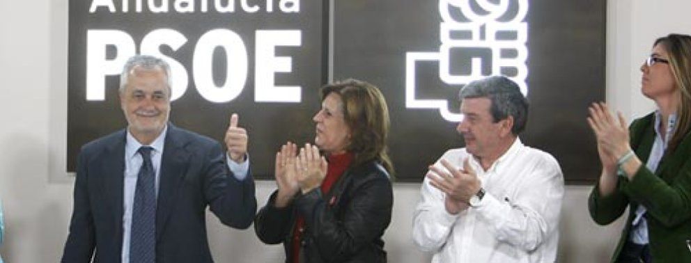 Foto: Griñán quiere un pacto de Gobierno estable, pero IU le va a hacer sudar