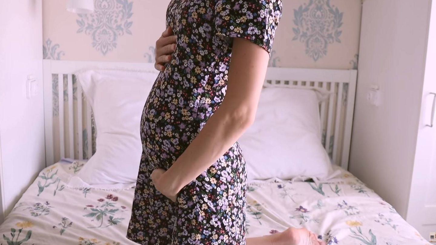 Verdeliss muestra su embarazo.