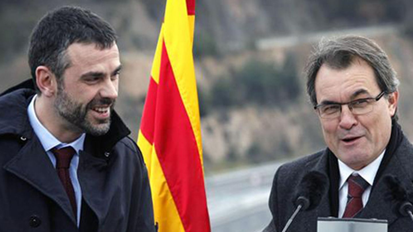 Santi Vila y Artur Mas. (Efe)