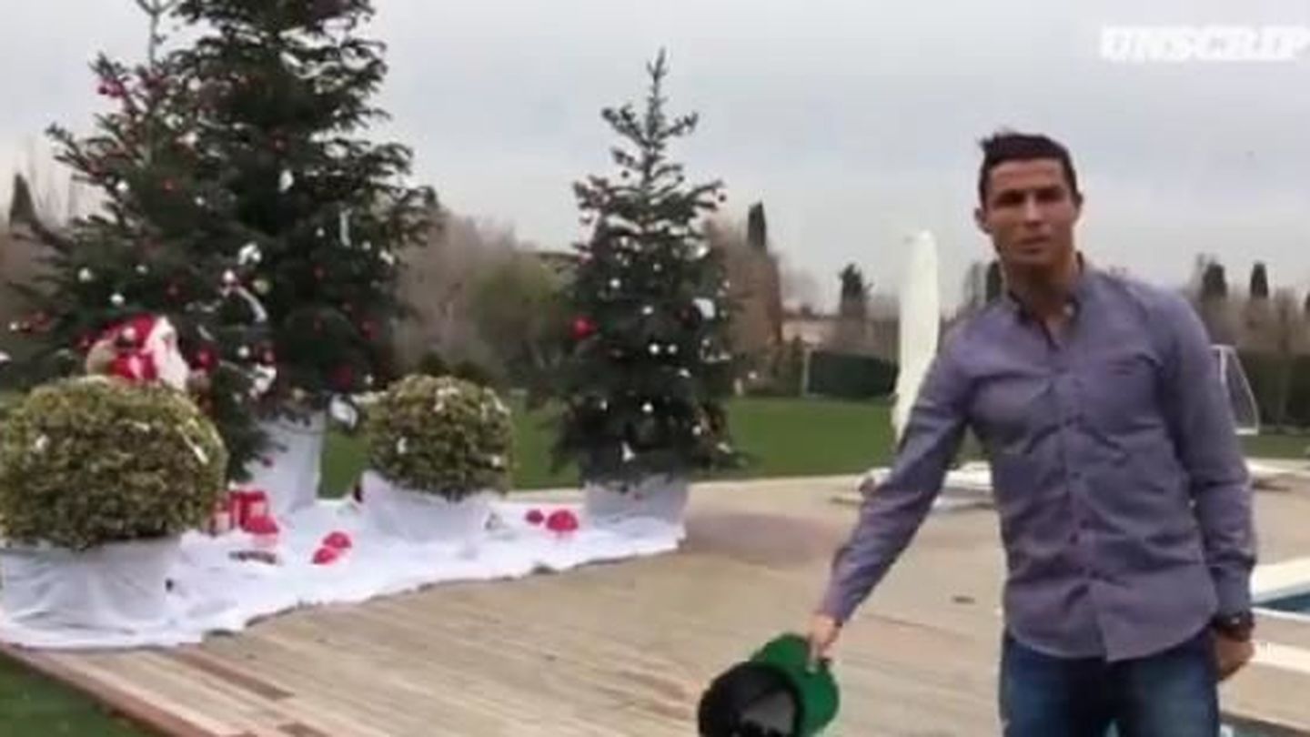 Cristiano Ronaldo enseña su decoración navideña