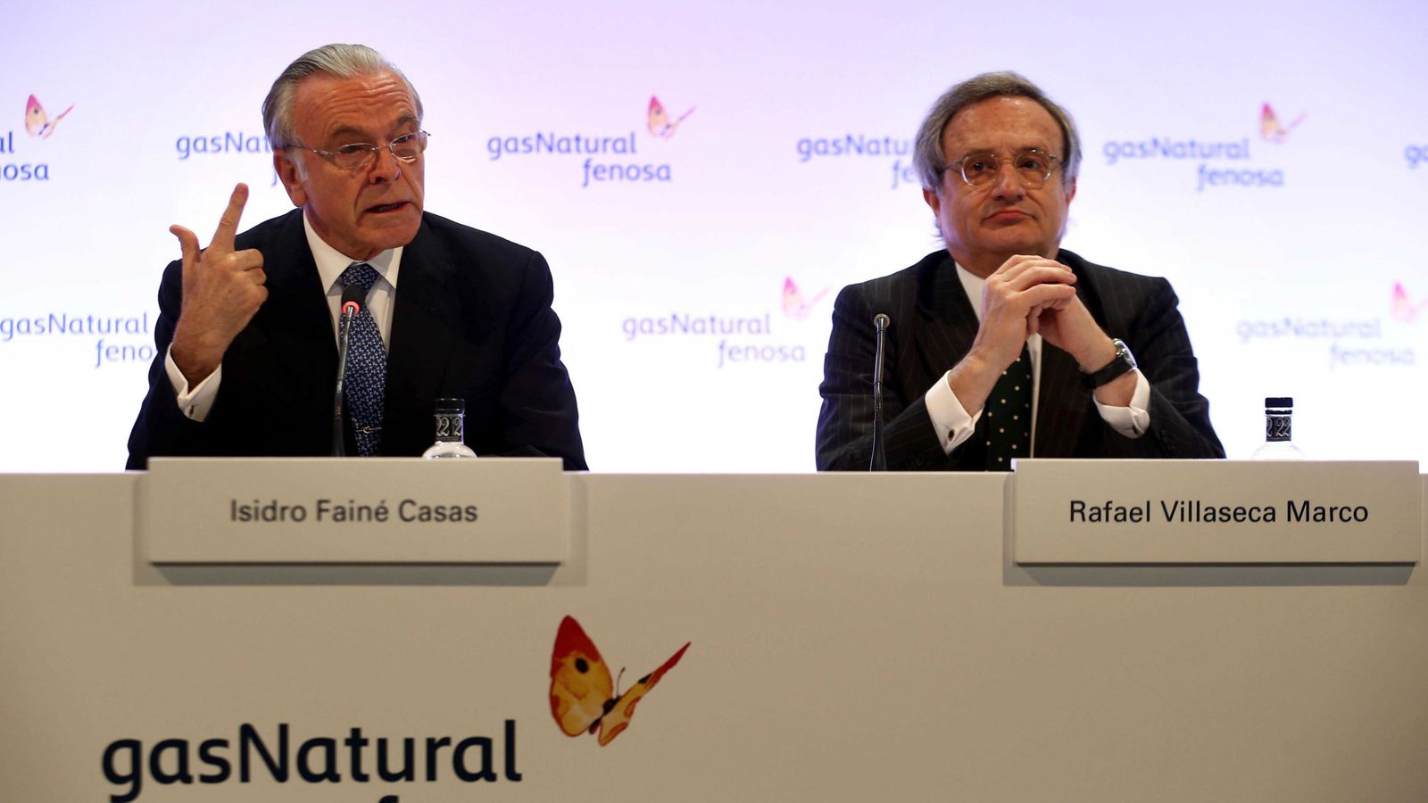 Foto: El presidente de Gas Natural Fenosa, Isidre Fainé (i), y el consejero delegado, Rafael Villaseca. (EFE)